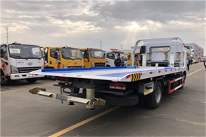 香洲汽车救援补胎